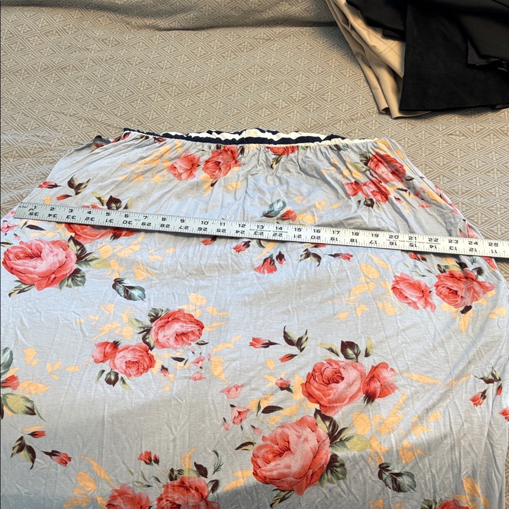 Size XL/1x PinkBlush maternity maxi dress mixed navy stripe and floral pink/blue - Picture 12 of 12